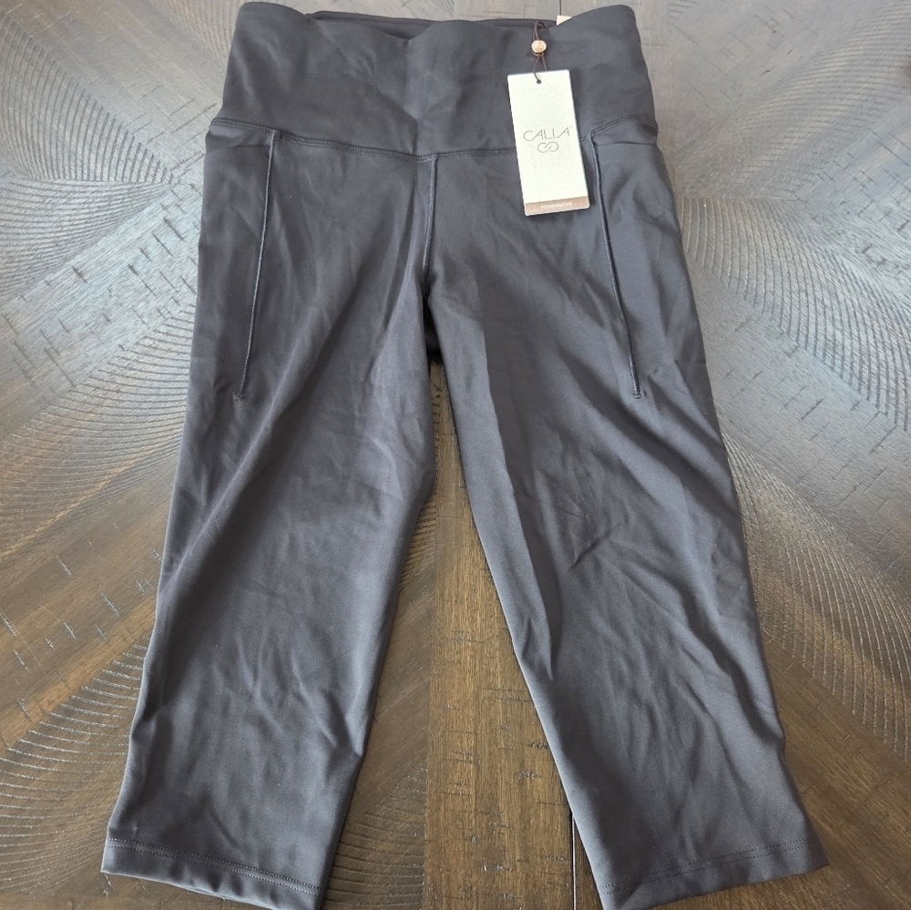CALIA by Carrie Underwood PowerMove High Rise Knee Crop Leggings XS NEW Black - Picture 2 of 15